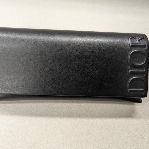 Authentic Dior Aviator sunglasses with case. - Picture 7 of 11